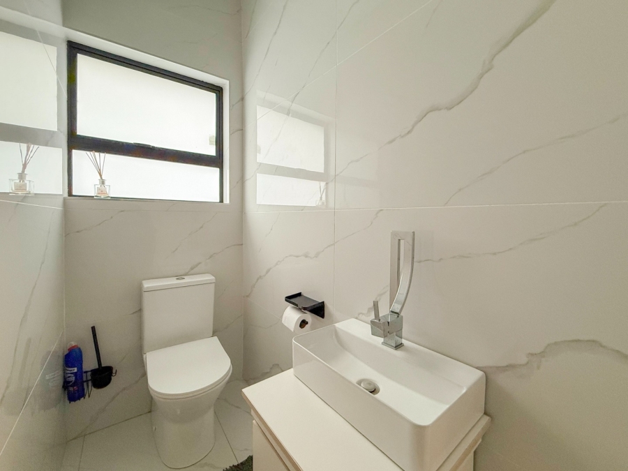 4 Bedroom Property for Sale in Seasons Lifestyle Estate North West